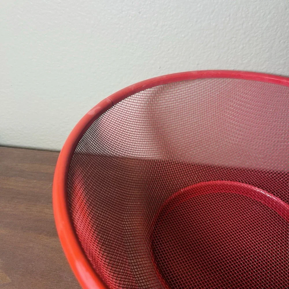 Apple Shape Fruit Mesh Basket Red Full Enclosure‎ Snaps Shut Whimsy Artsy Boho